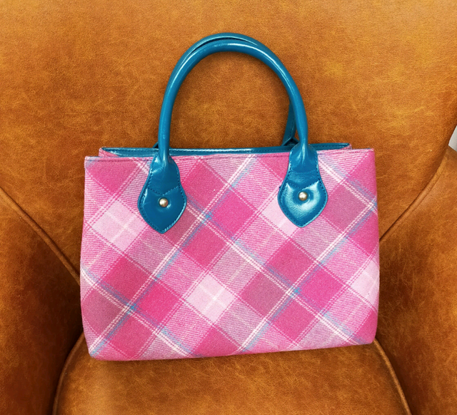 ness tweed bag